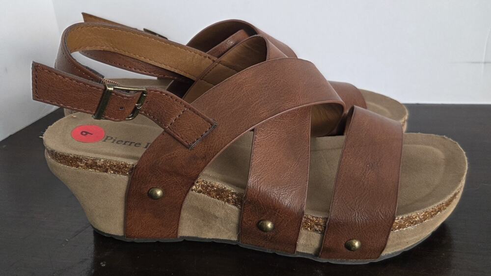 Pierre Dumas Chantal Whiskey Color Leather Wedge Sandals Womens Size 9 New
